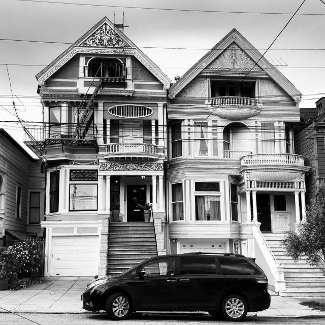 Old ladies con minivan