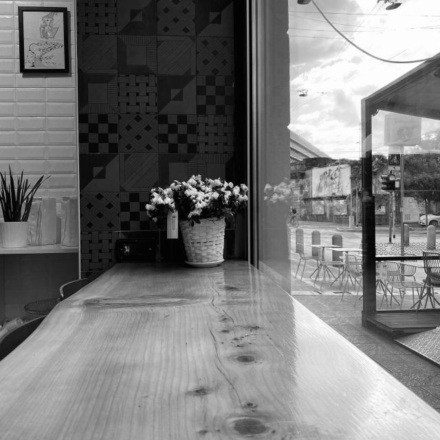 C'è tutto un mondo intorno ~ Foto © Antonio Dini